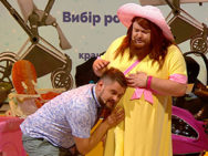 Хлопець вирішив освідчитися дівчині. «Вар`яти-шоу». Сезон 3. Випуск 5. Частина 1. 27.11.2018.